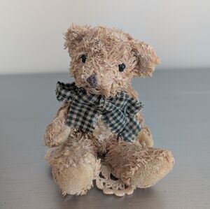 Debbie St. Jean & Karen Morris Handmade Teddy Bear – "Between Best Friends"
